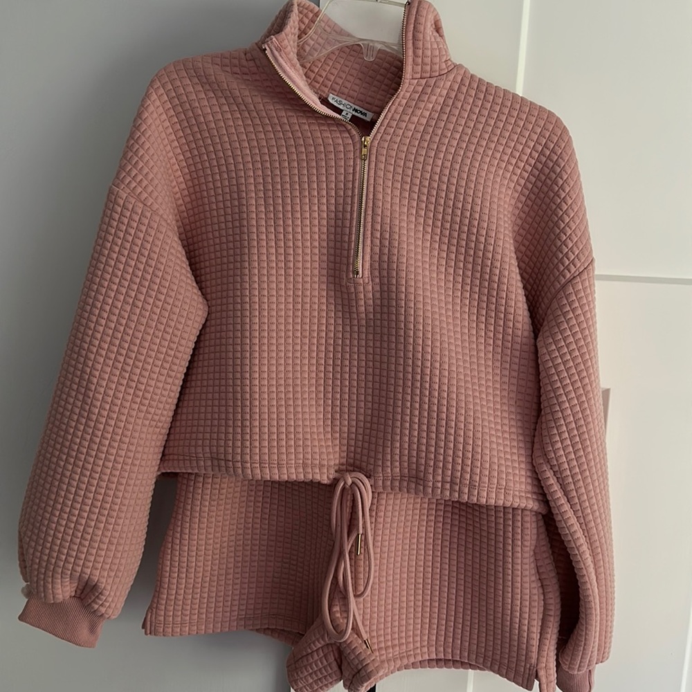 Pink fashion nova matching sweater & short matching outfit